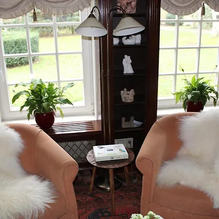 Ons Verwende Nest Bed & Breakfast *